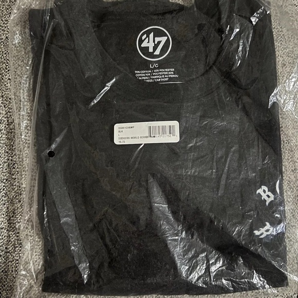 Born X Raised Dodgers World Series 2020 shirt NIB - Picture 2 of 3